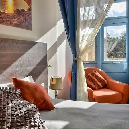Apartment Central Suites In Saint Julians, Malta *