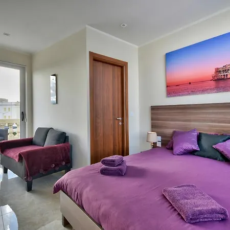 شقة Central Suites In Saint Julians, Malta *